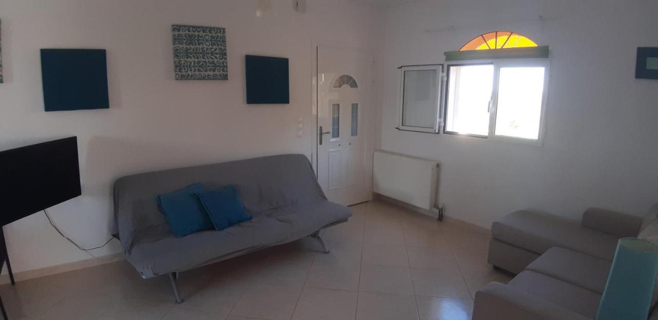 KhelmátaTheasis House公寓 外观 照片