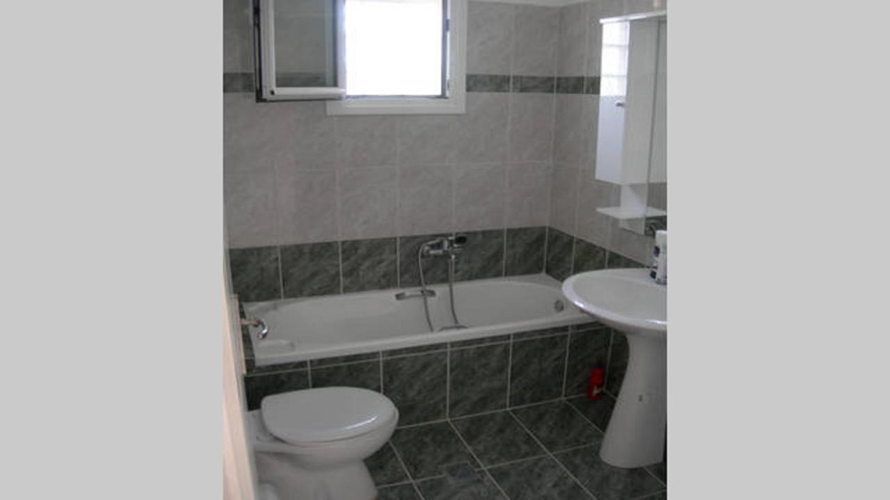 KhelmátaTheasis House公寓 外观 照片